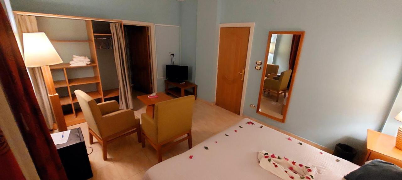 Sweet Rooms Luksor Exterior foto