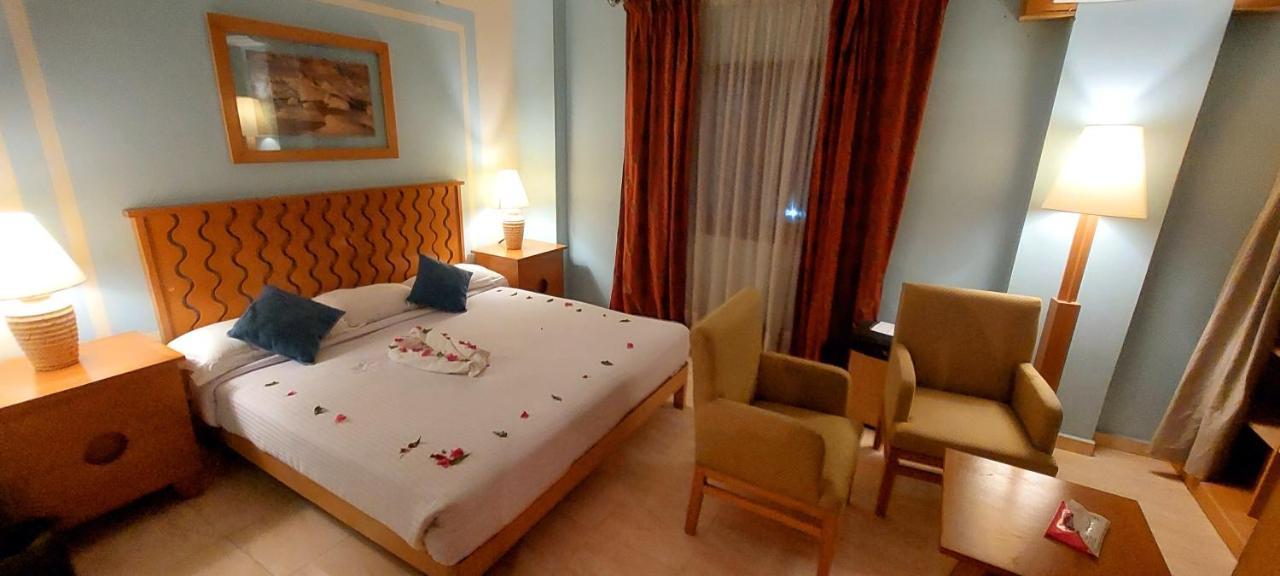 Sweet Rooms Luksor Exterior foto